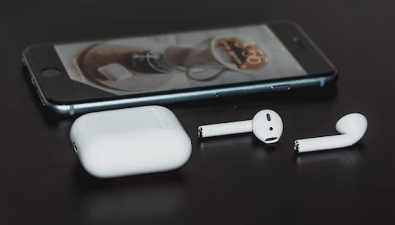 How Far Can Airpods Be Away From Phone
