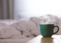 How to Wake Someone Up Over the Phone (Android/iOS)